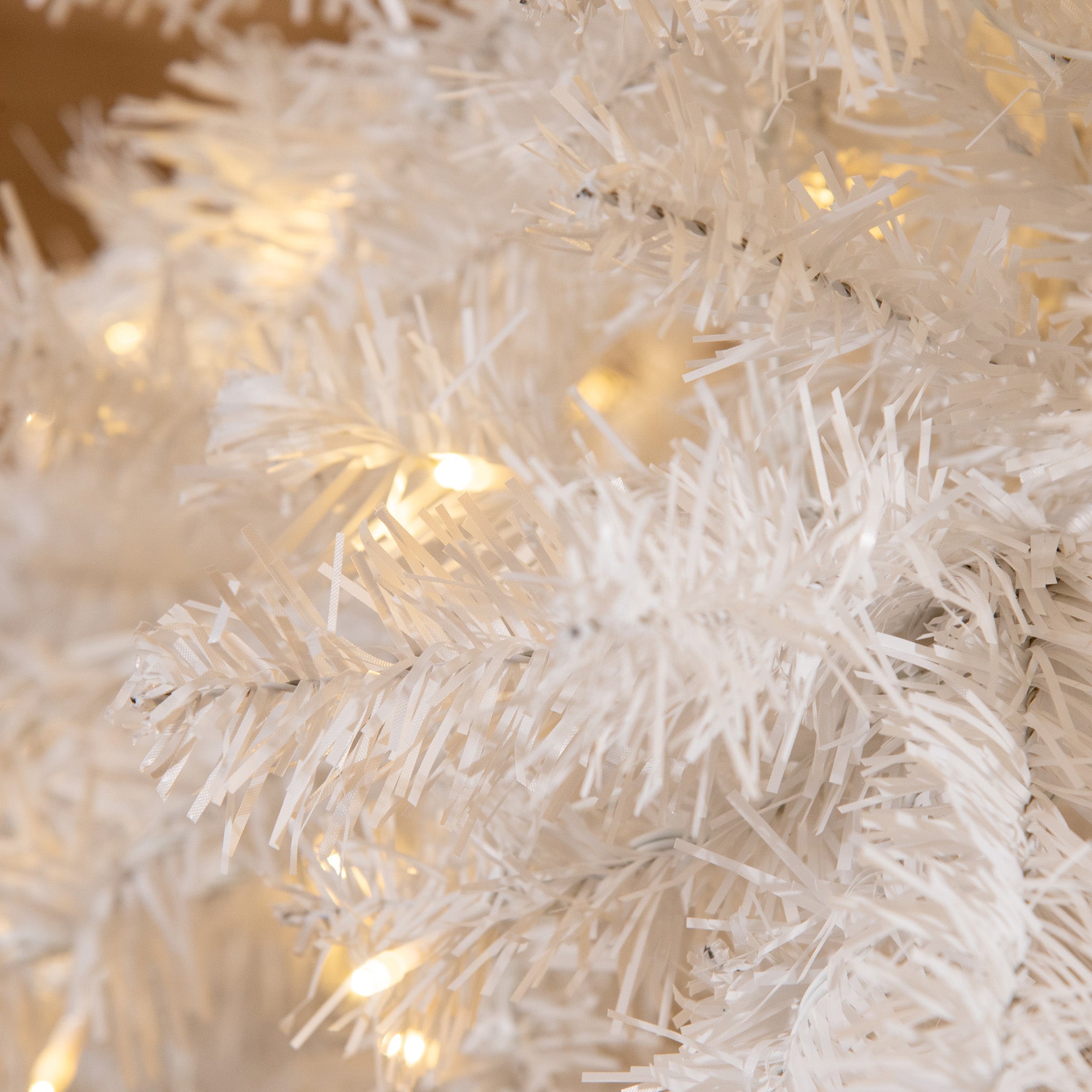 6 FT Tall PreLit Artificial Christmas Tree with Realistic Branches, 250 Warm White LED Lights and 1000 Tips, White