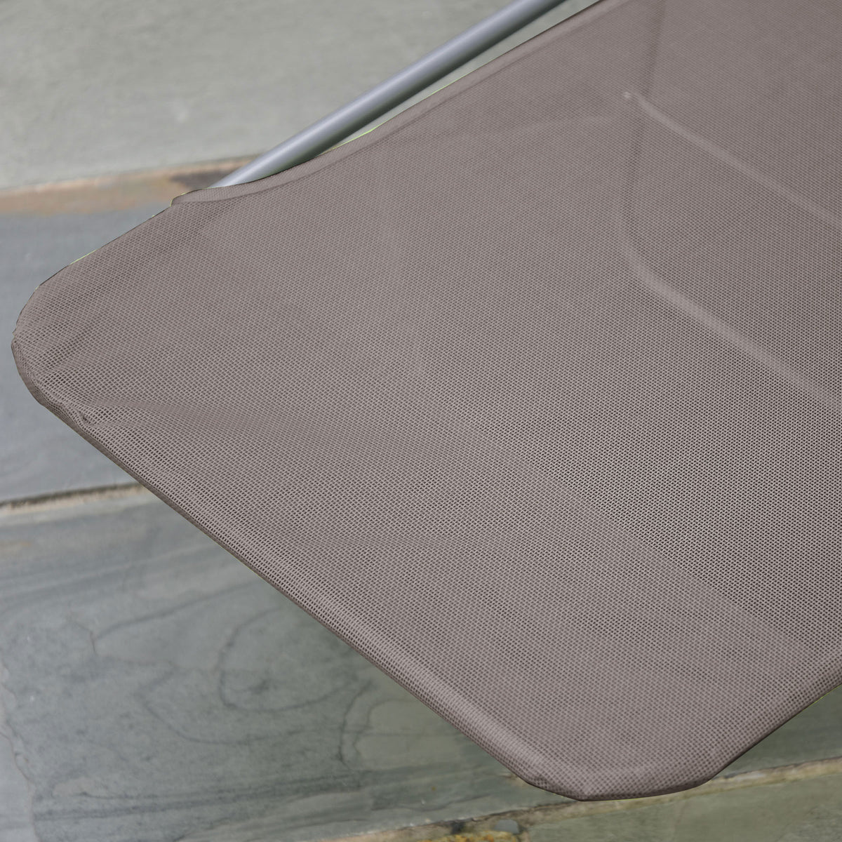 Folding Chaise Lounge Chair, Pool Sun Tanning Chair, Outdoor Lounge Chair with 5-Position Reclining Back Brown