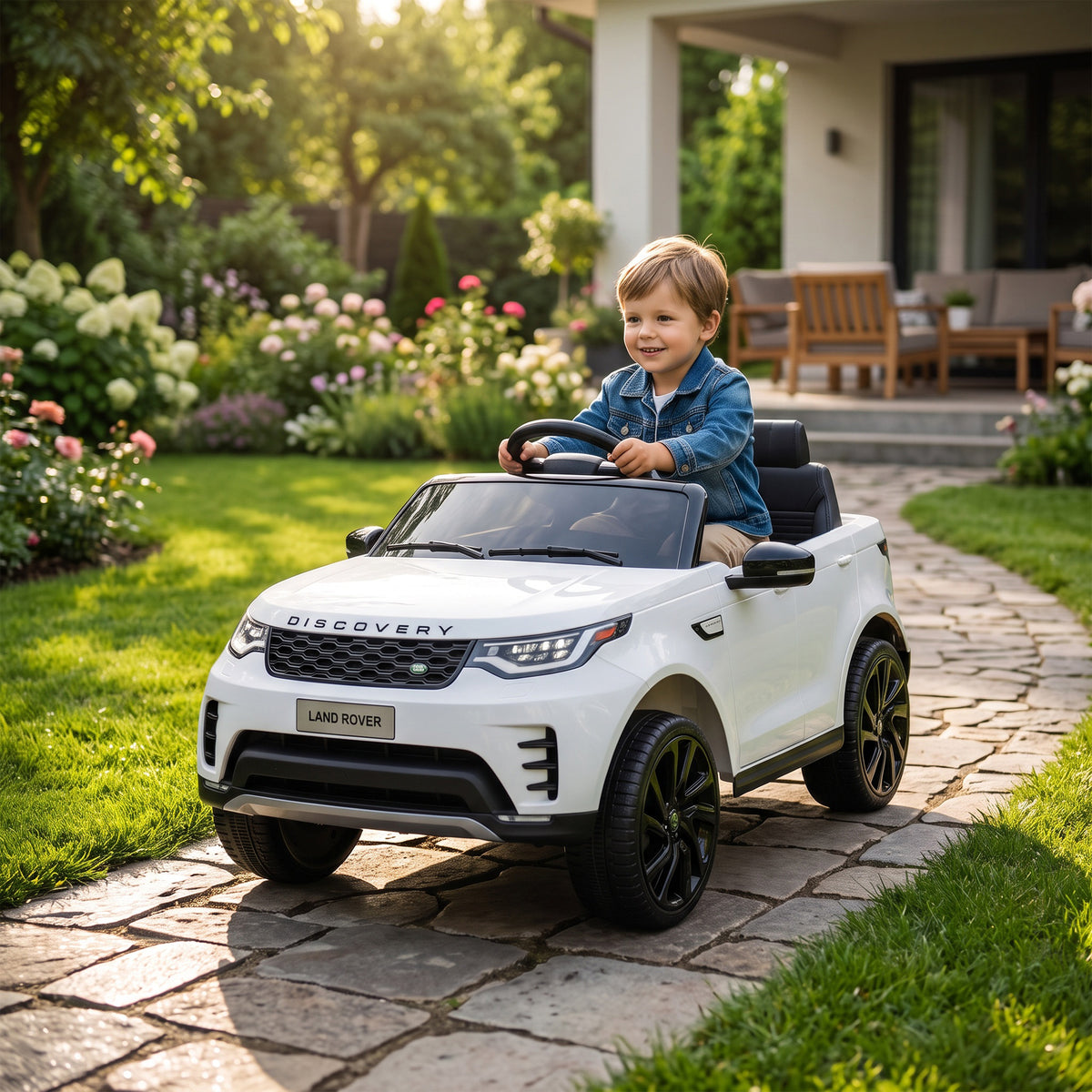 12V Electric Car for Kids, Licensed Land Rover Ride on Car with Parent Remote, Soft Start, 4 Wheel Suspension, White