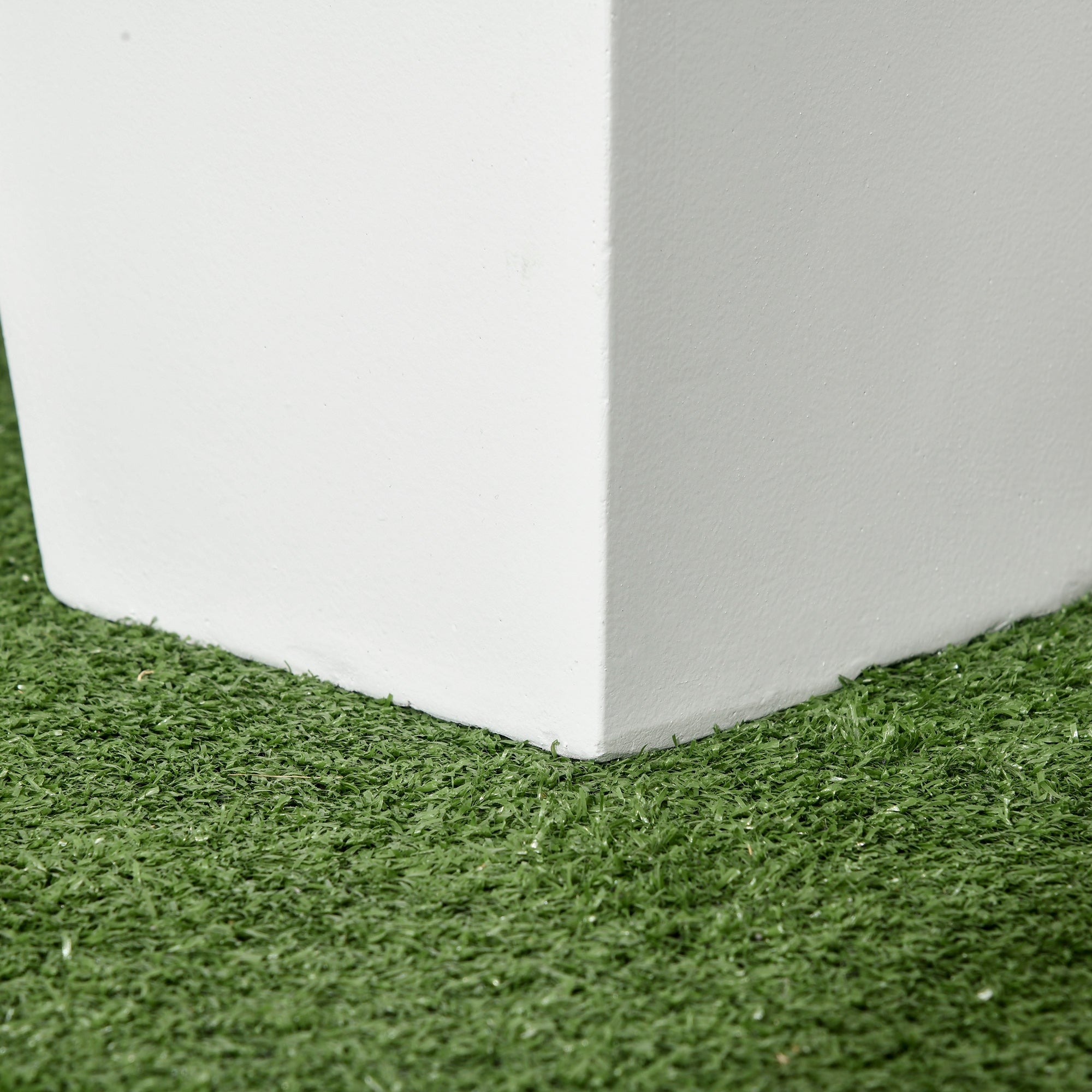 2-Pack Outdoor Planter Set, Flower Pots with Drainage Holes, Durable & Stackable Plant Pot, 22in & 18in, for Porch, Entryway, Patio, Yard, Garden, White - White - Image 8