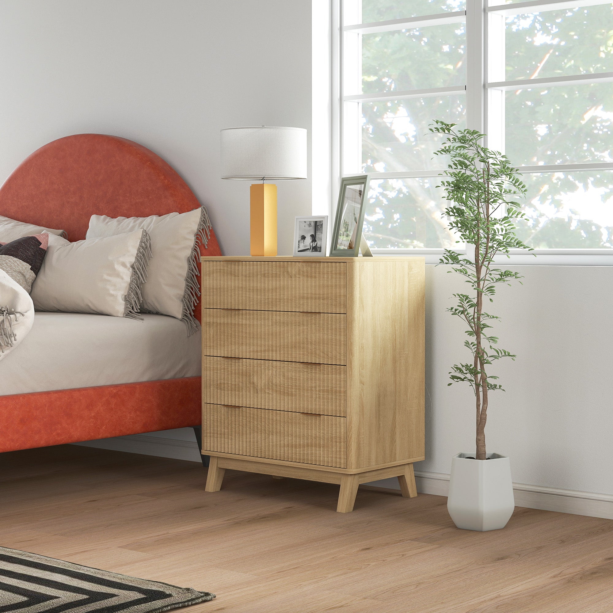 4 Drawer Double Dresser for Bedroom, Fluted Chest of Drawers with Gold Finger Pulls and 4 Wood Legs, Natural Wood