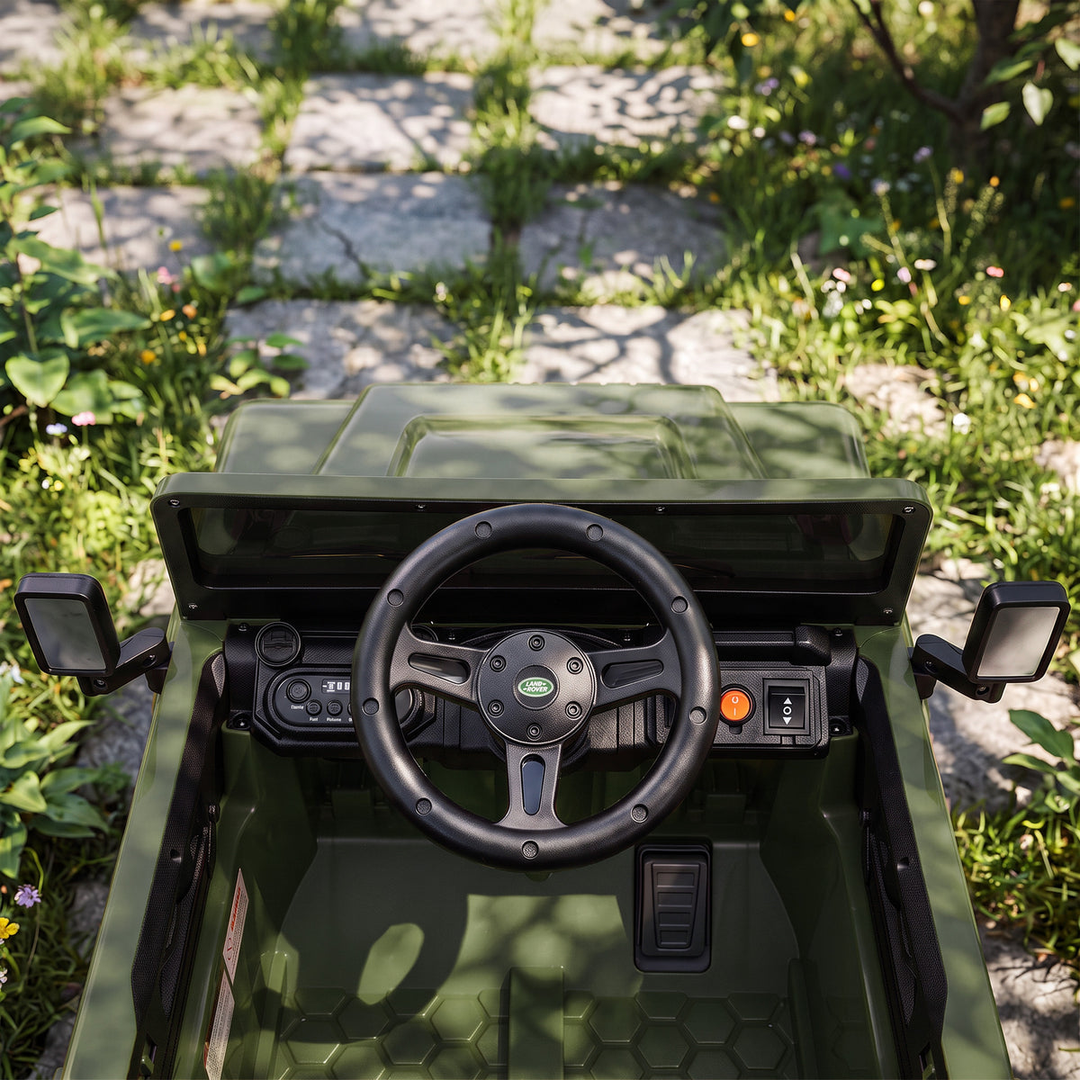 12V Electric Car for Kids 3+ Years, Licensed Land Rover Defender Toddler Ride on Car w/ Remote Control, Green
